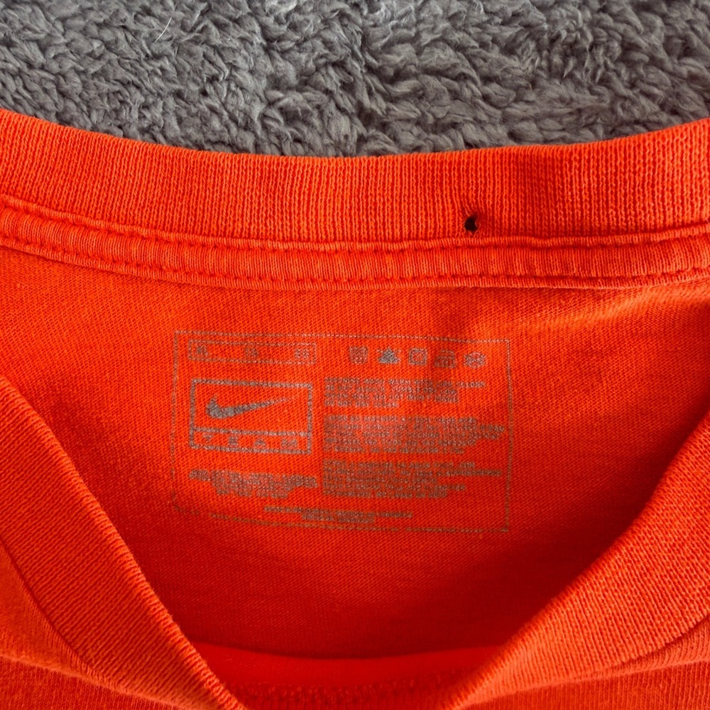 Nike Boise State Broncos T-Shirt Mens XL Orange Short Sleeve NCAA Fan Gear - Picture 6 of 8